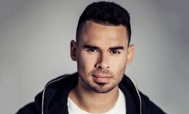 AFROJACK Y  EMAD EN " OFF THE WALL"
